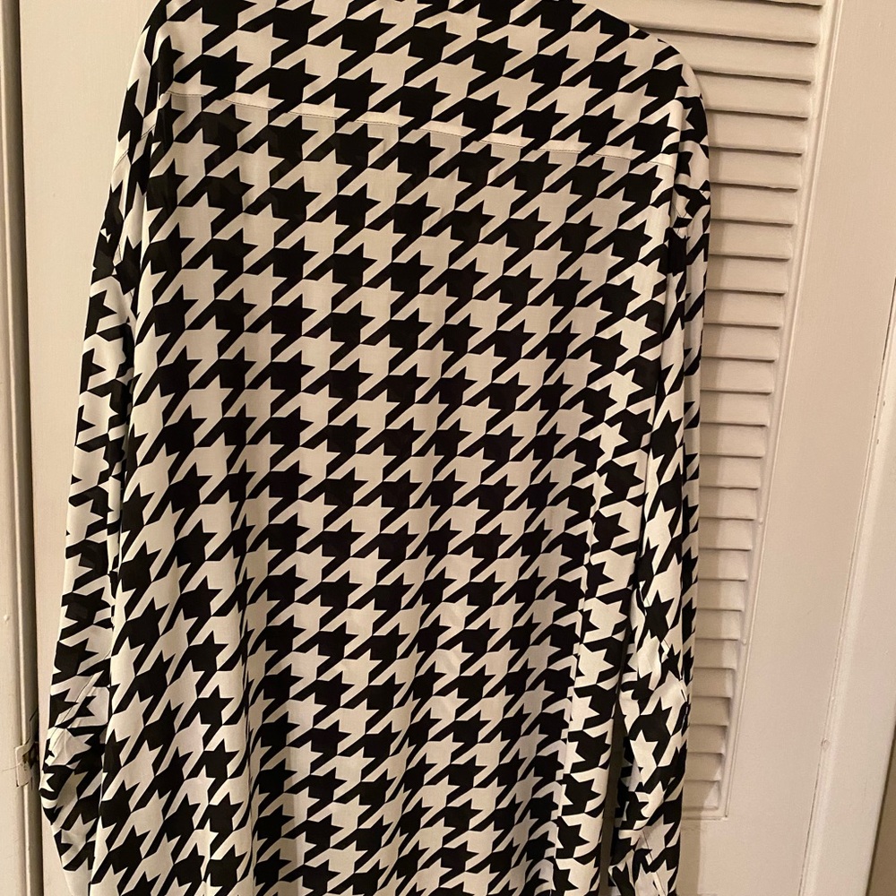 Balmain - Picture 5 of 6